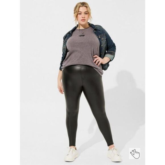 Torrid Full Length Signature Waist Faux Leather Black Legging Womens Plus Size 2 - Picture 1 of 12